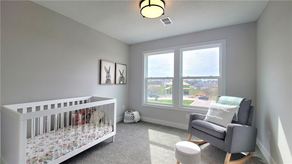 18249 Earnshaw Street — photo 26