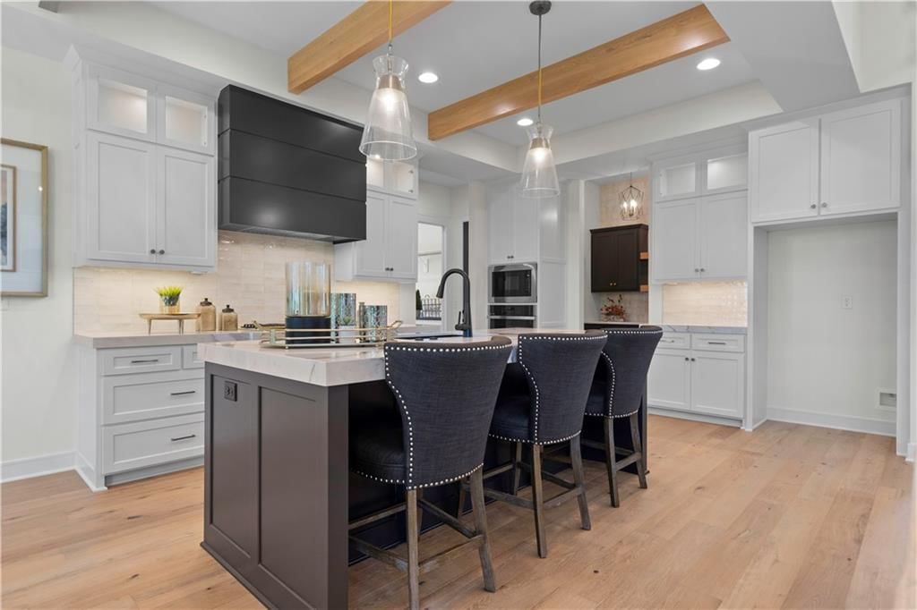 2504 NE Woodland Oak Circle — photo 11