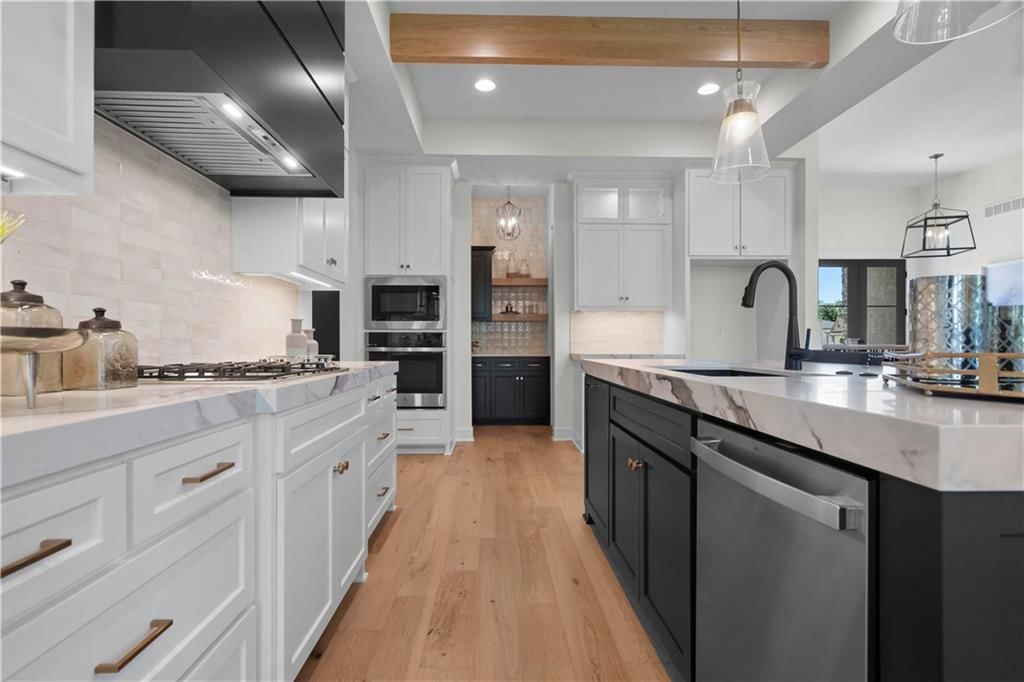 2504 NE Woodland Oak Circle — photo 15