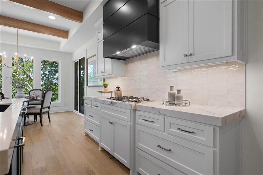 2504 NE Woodland Oak Circle — photo 16