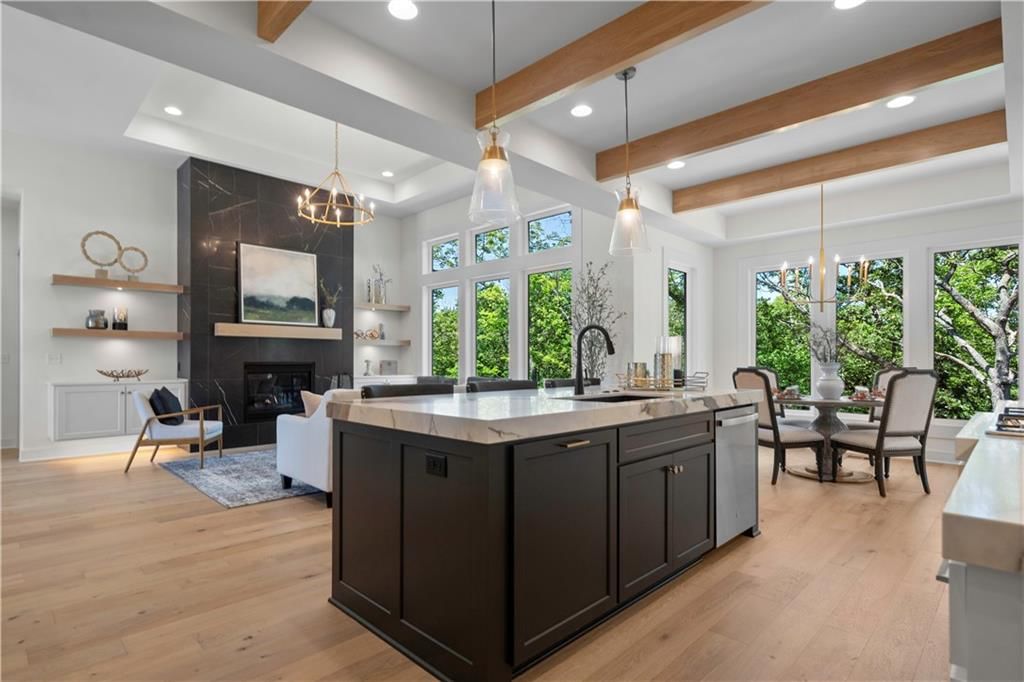 2504 NE Woodland Oak Circle — photo 17