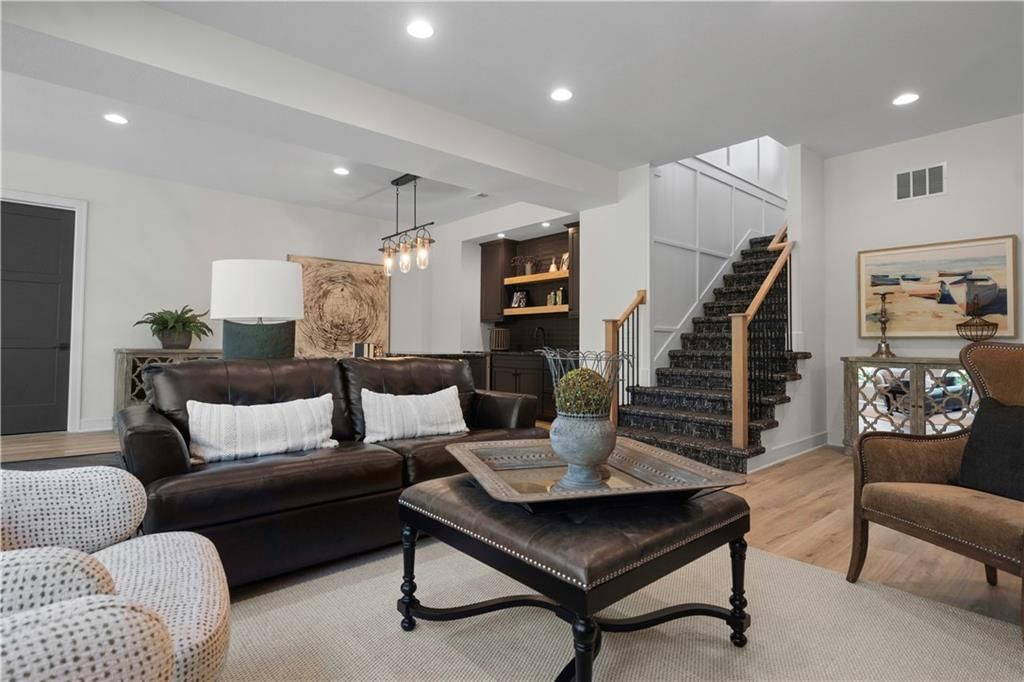 2504 NE Woodland Oak Circle — photo 41