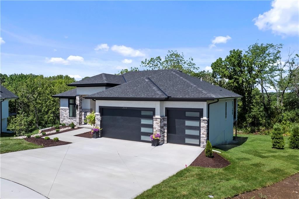 2504 NE Woodland Oak Circle — photo 66