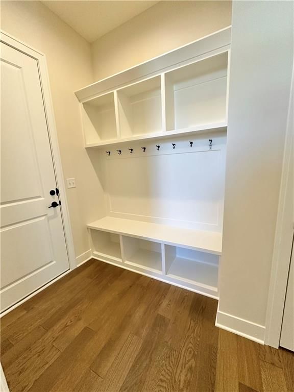 17312 Oakshire Street — photo 17