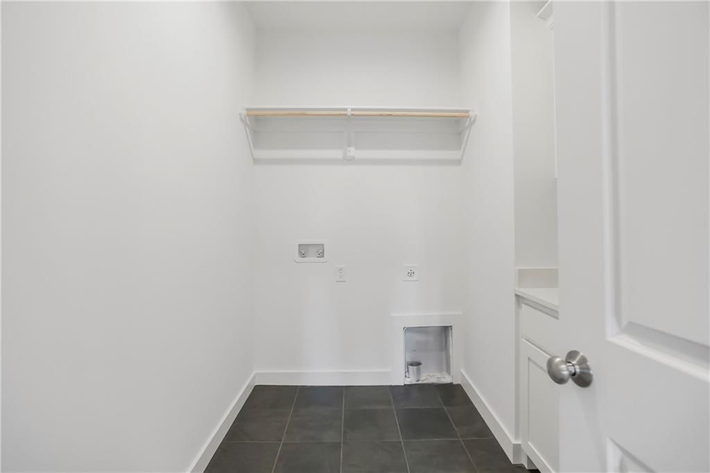 18300 Monrovia Street — photo 25
