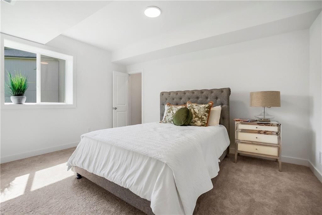 18300 Monrovia Street — photo 31