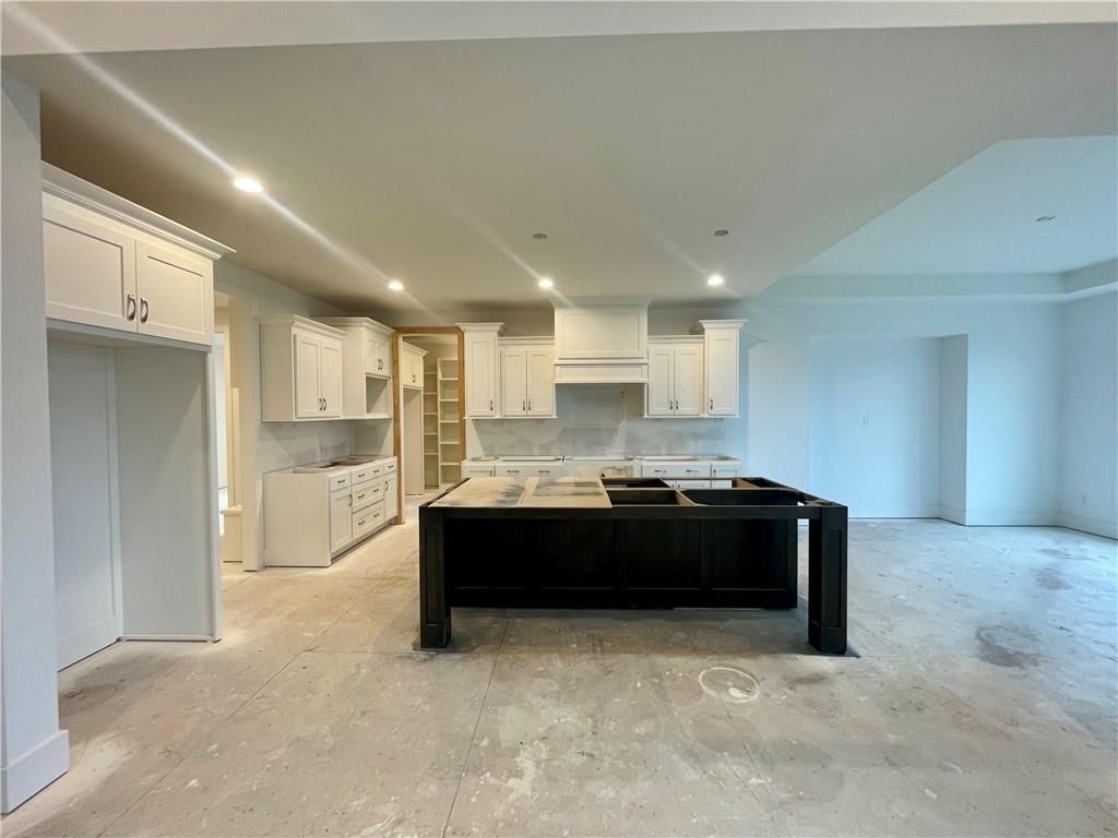 18401 Monrovia Street — photo 34