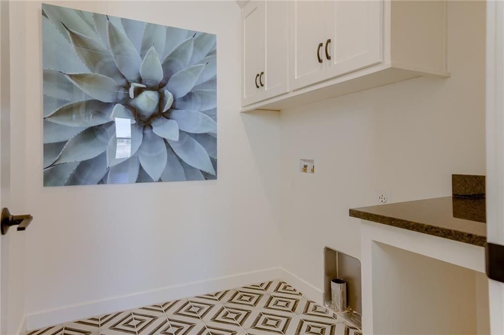 18401 Monrovia Street — photo 45