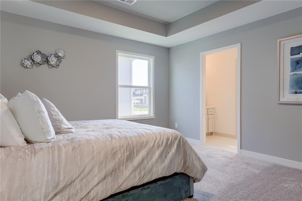 18401 Monrovia Street — photo 53