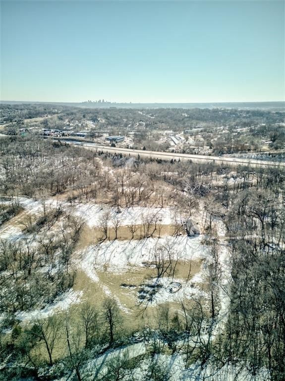 5125 NW Frontier Street — photo 2