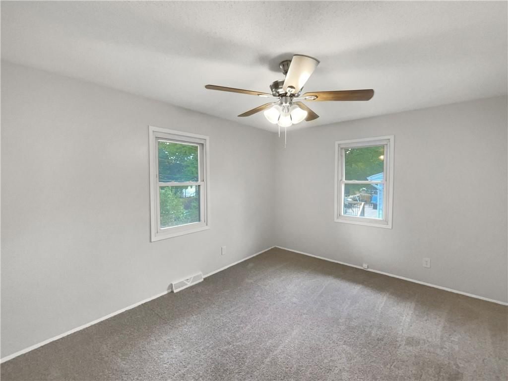 7812 NE 56th Street — photo 18