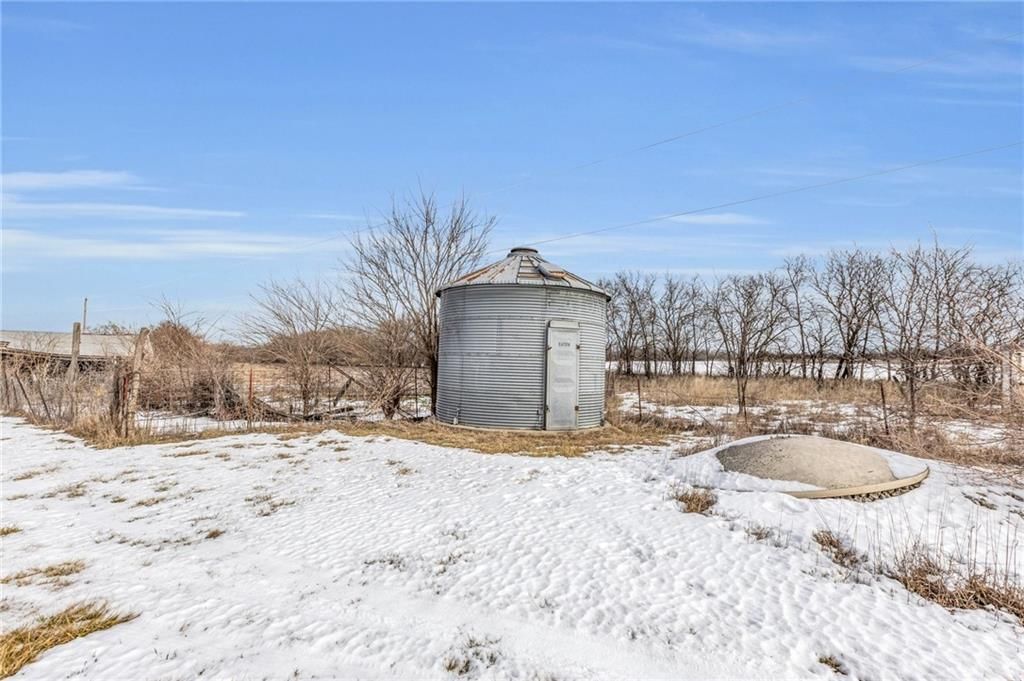 Photo 49 of 62 - 32019 S Shawnee Heights Road