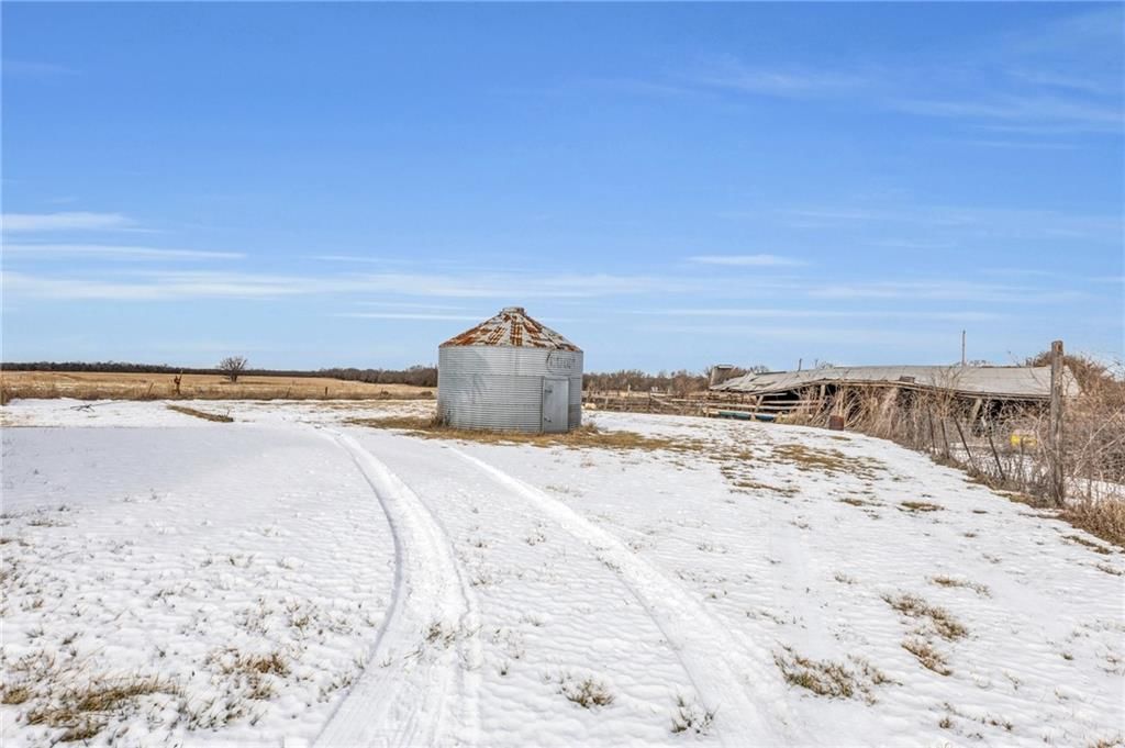 Photo 50 of 62 - 32019 S Shawnee Heights Road
