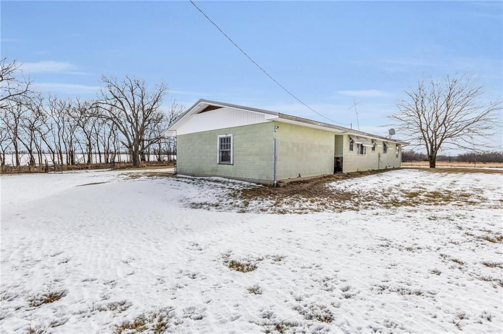 Photo 54 of 62 - 32019 S Shawnee Heights Road
