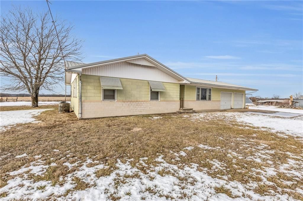 Photo 58 of 62 - 32019 S Shawnee Heights Road