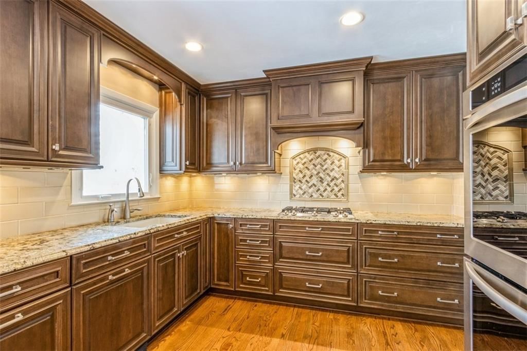5610 W 85th Street — photo 5
