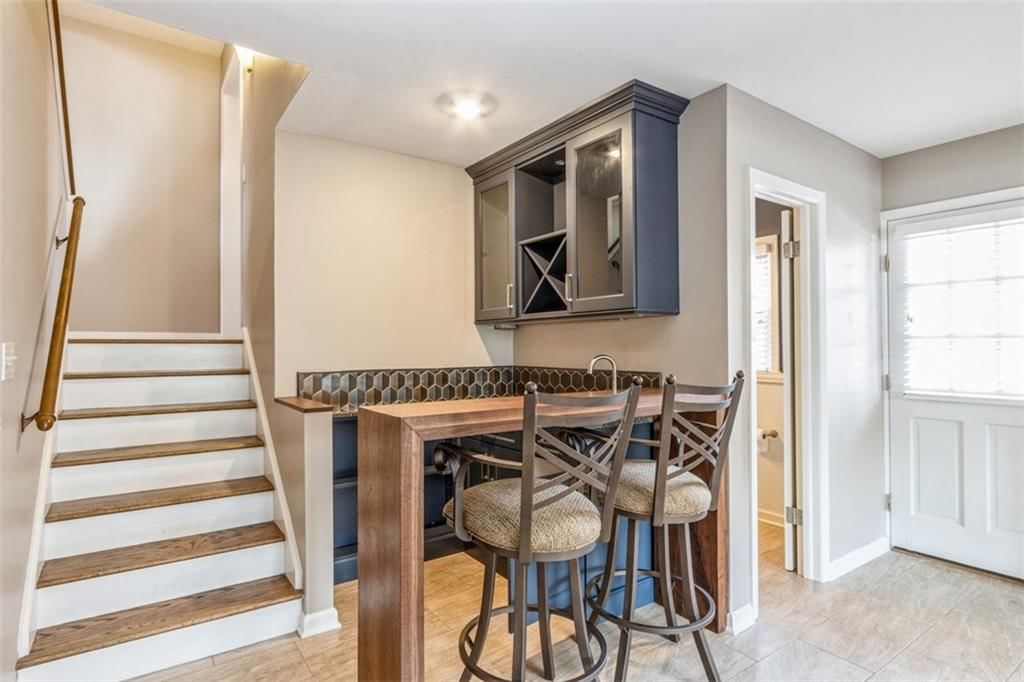 5610 W 85th Street — photo 13