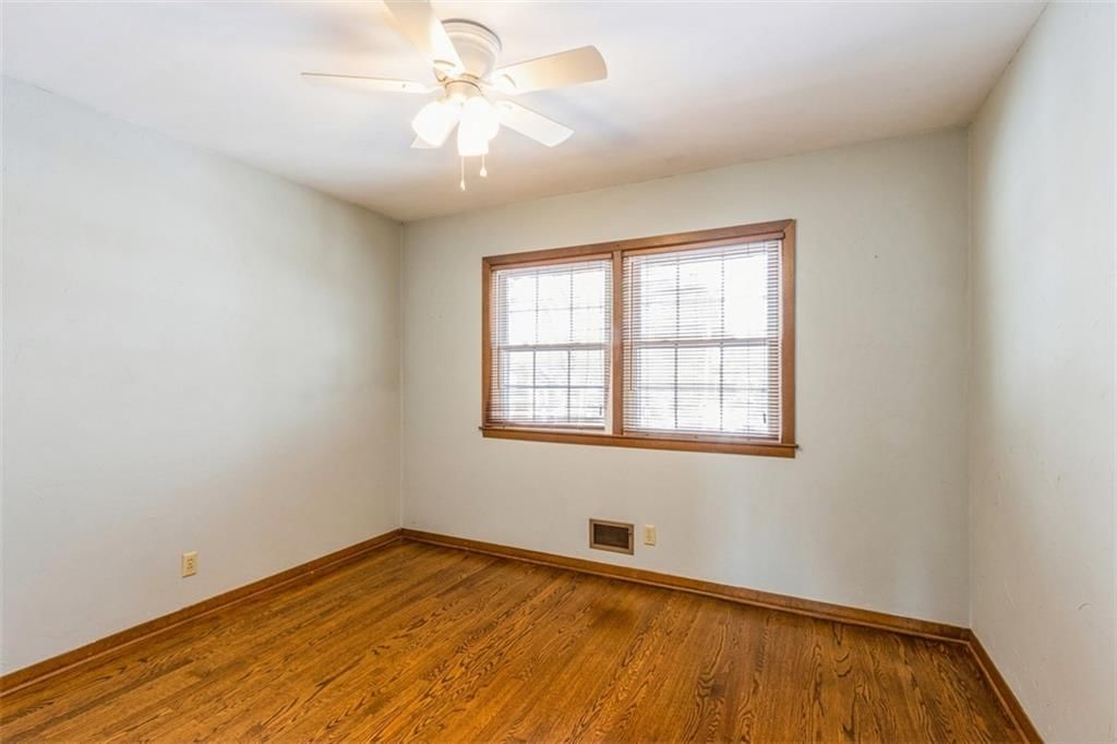 5610 W 85th Street — photo 22