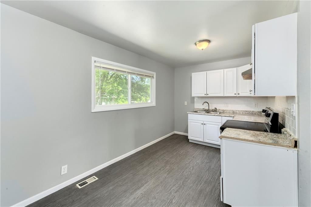 8300 E 93rd Terrace — photo 9