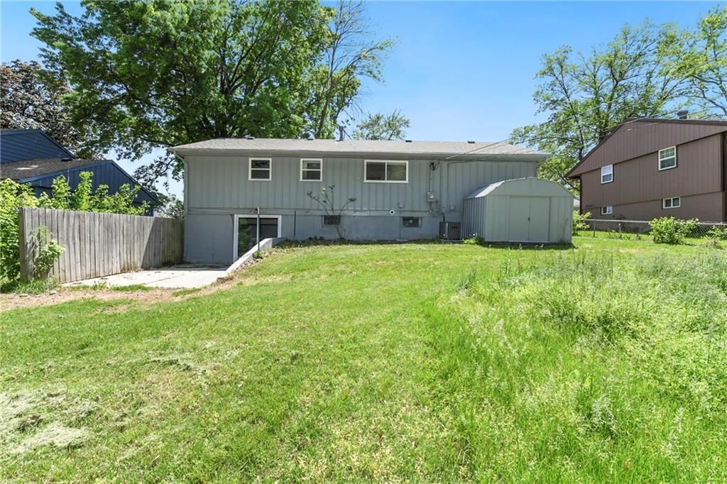 8300 E 93rd Terrace — photo 29