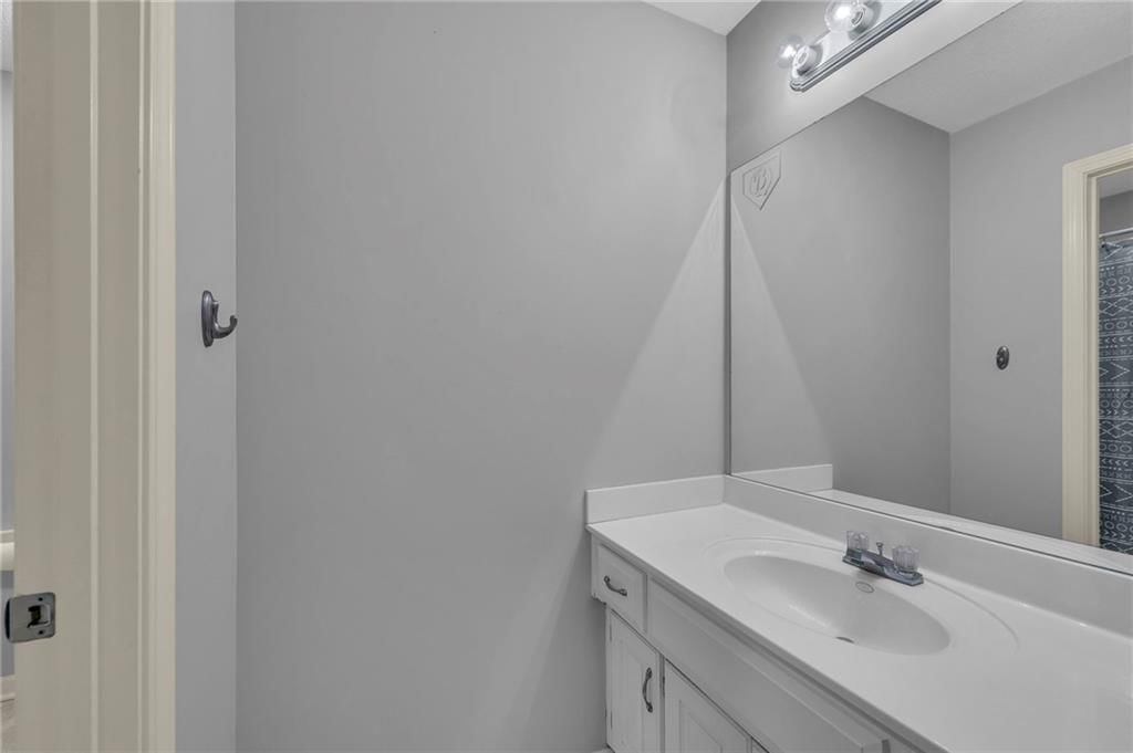 15489 Bradfort Court — photo 26
