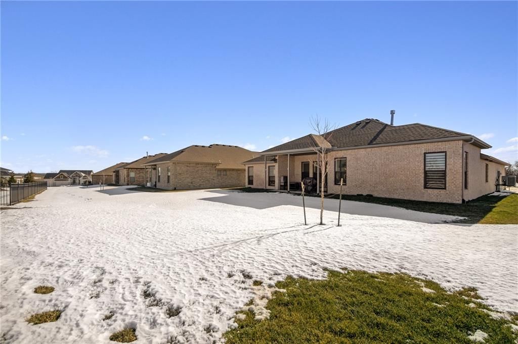 22660 W 88TH Street — photo 44