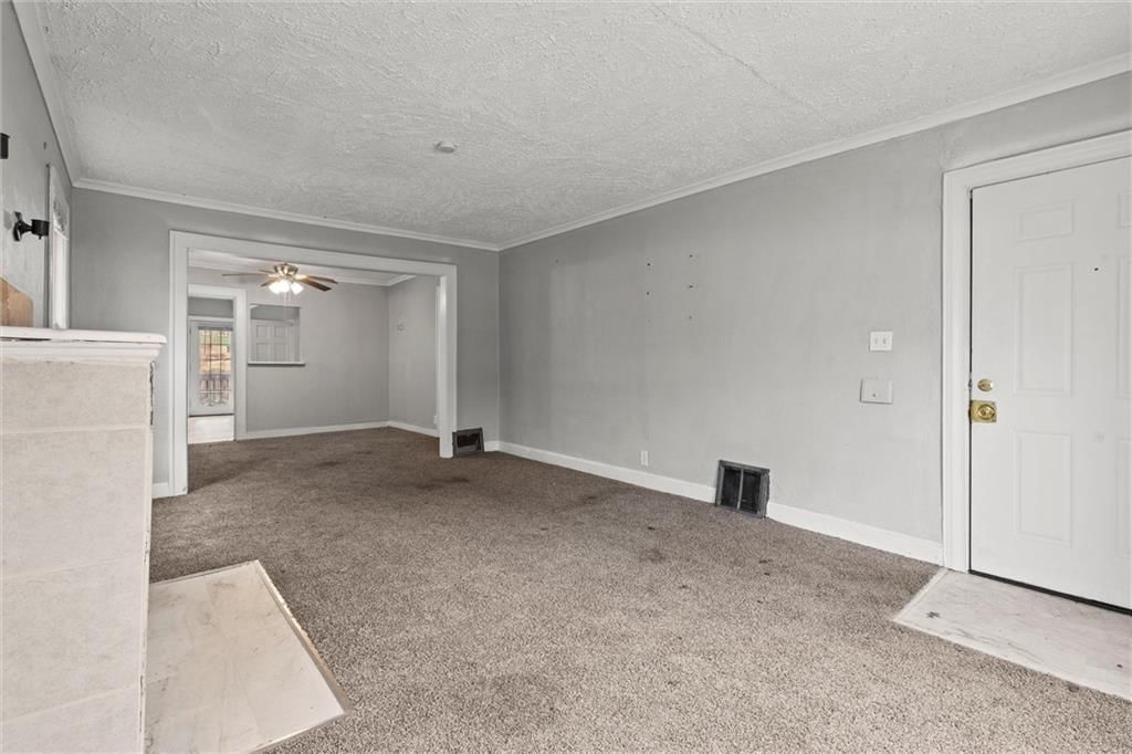 Photo 6 of 32 - 5155 Brookwood Avenue