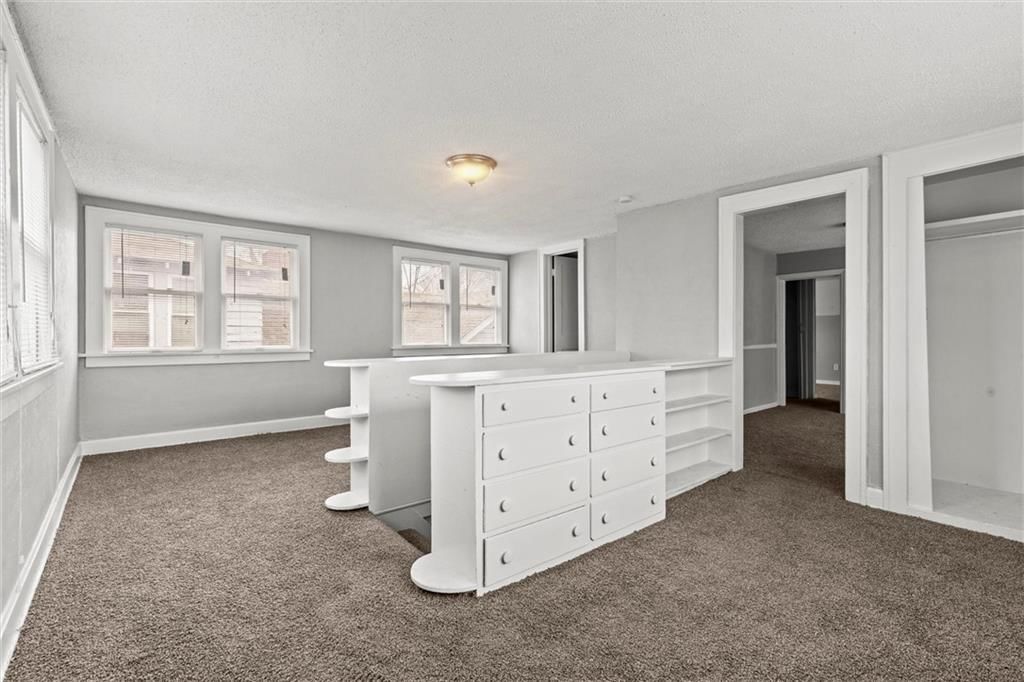 Photo 16 of 32 - 5155 Brookwood Avenue