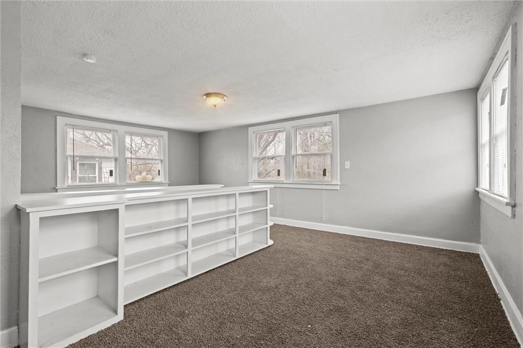 Photo 17 of 32 - 5155 Brookwood Avenue