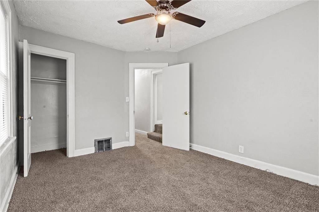Photo 20 of 32 - 5155 Brookwood Avenue