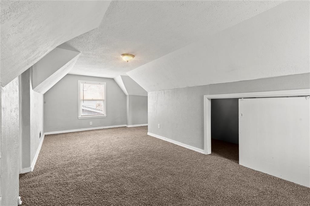 Photo 22 of 32 - 5155 Brookwood Avenue