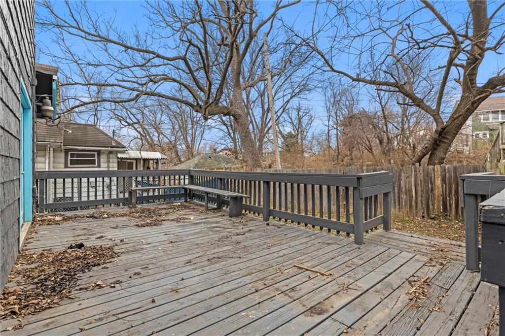 Photo 25 of 32 - 5155 Brookwood Avenue