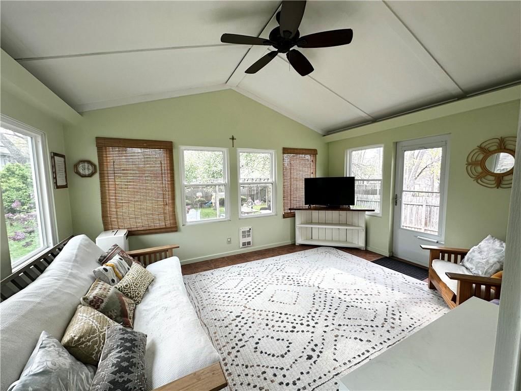6344 Marty Street — photo 8
