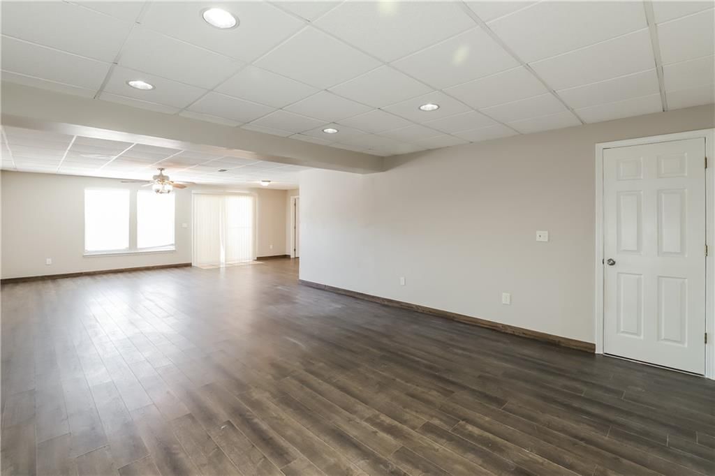 12322 N Wayne Avenue — photo 10