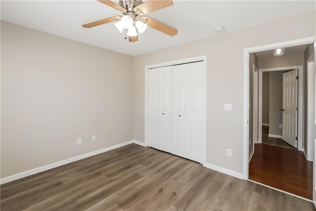12322 N Wayne Avenue — photo 18