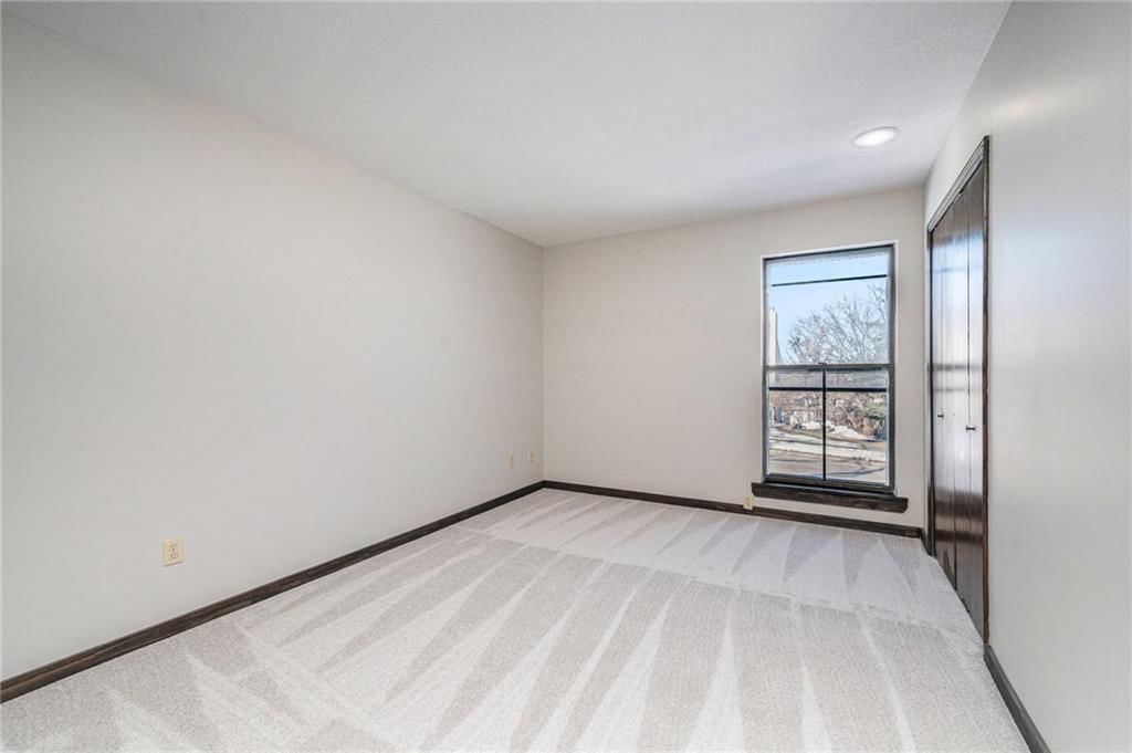 5784 N Anita Avenue — photo 15
