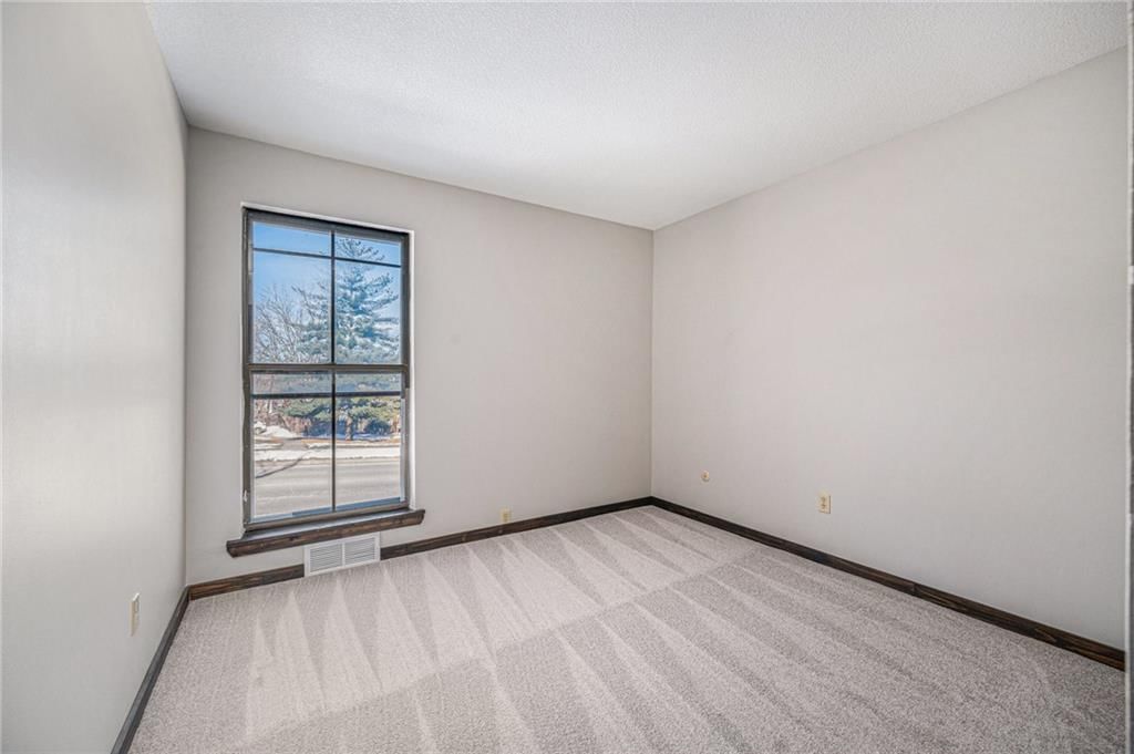 5784 N Anita Avenue — photo 17