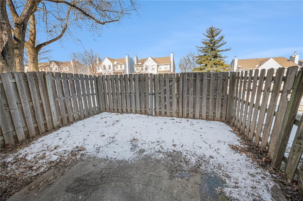 5784 N Anita Avenue — photo 21