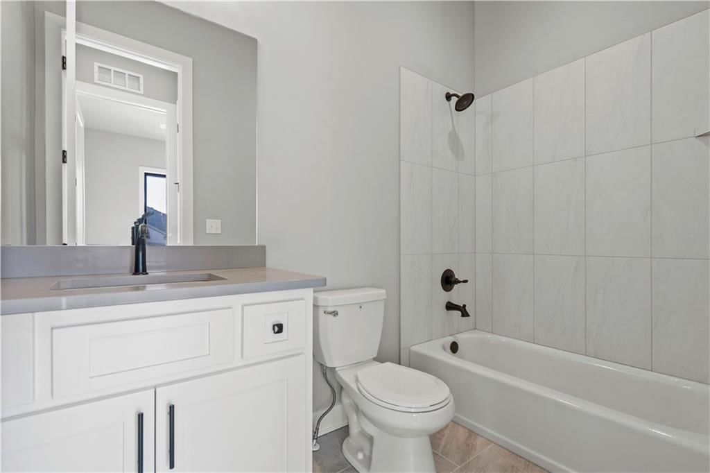 2701 NE Amanda Lane — photo 36
