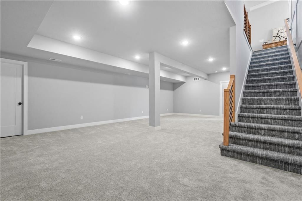 2701 NE Amanda Lane — photo 38