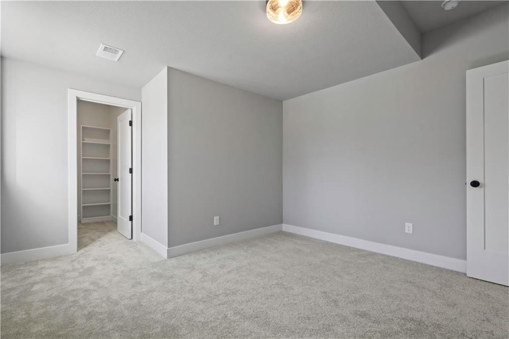 2701 NE Amanda Lane — photo 41