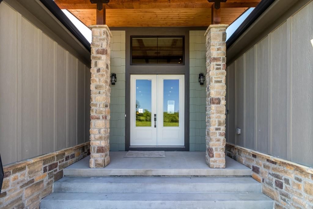 1809 Halls Creek Avenue — photo 4