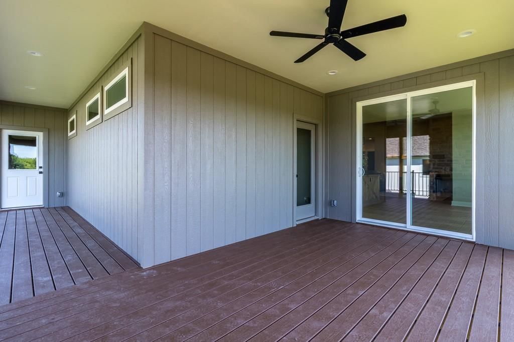 1809 Halls Creek Avenue — photo 14
