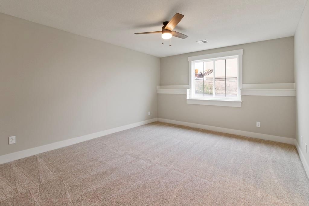 1809 Halls Creek Avenue — photo 50