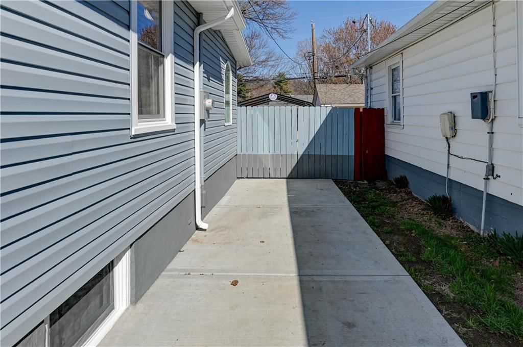 1232 E 24th Avenue — photo 5