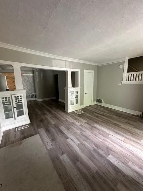 3920 S Benton Avenue — photo 2