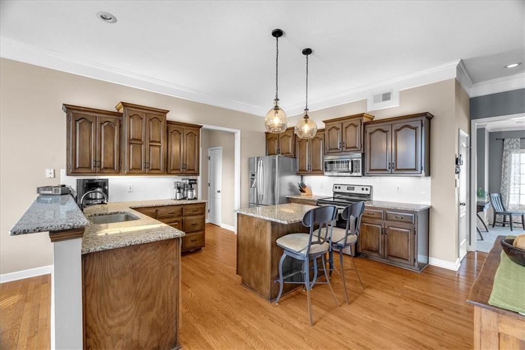 10009 NW Crooked Road — photo 8