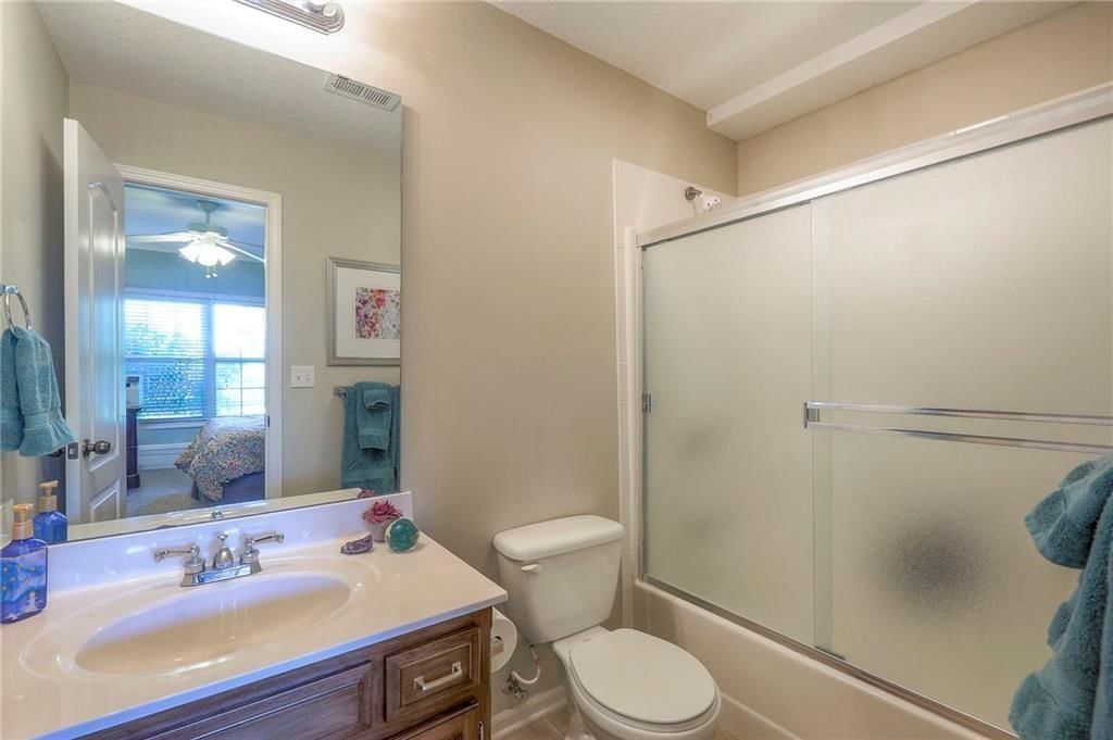 10009 NW Crooked Road — photo 24