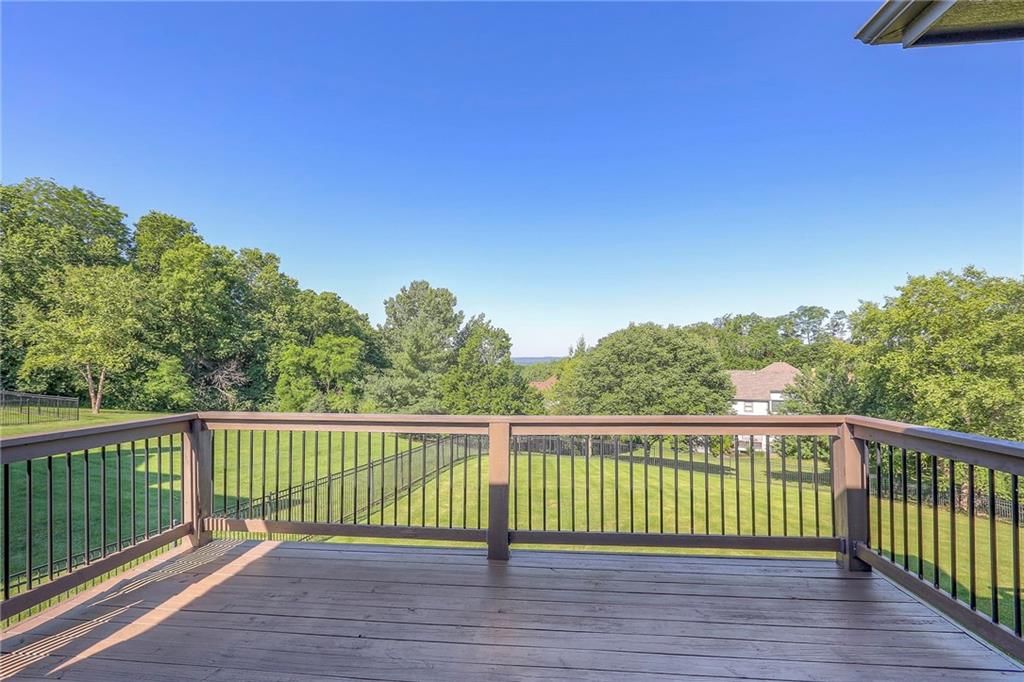10009 NW Crooked Road — photo 27