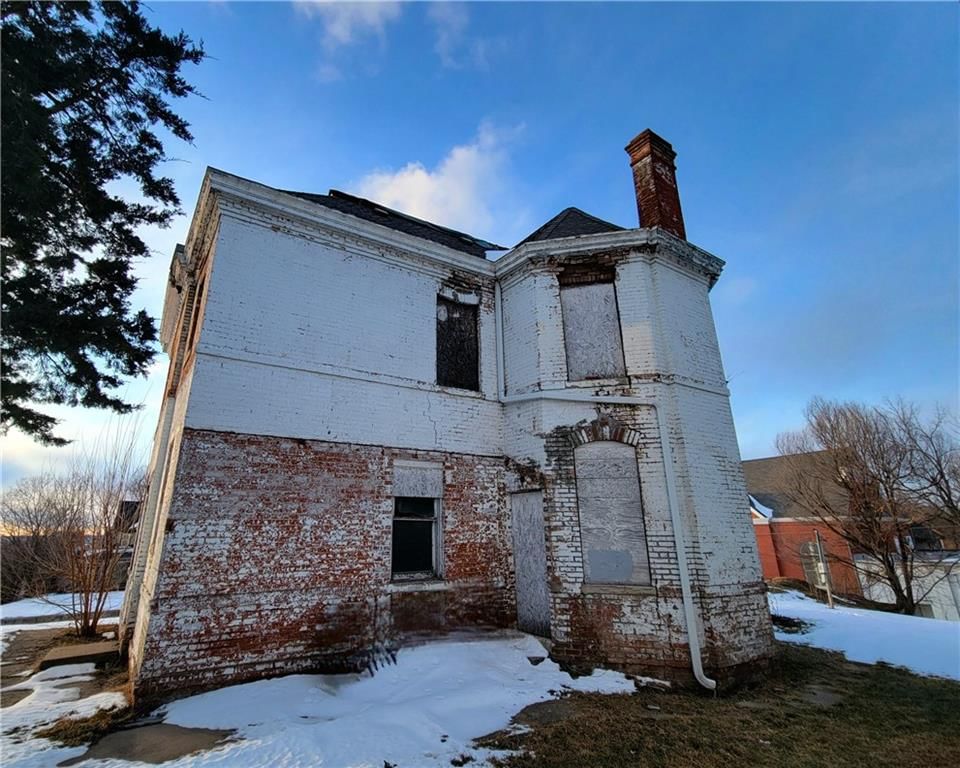 1707 Faraon Street — photo 6